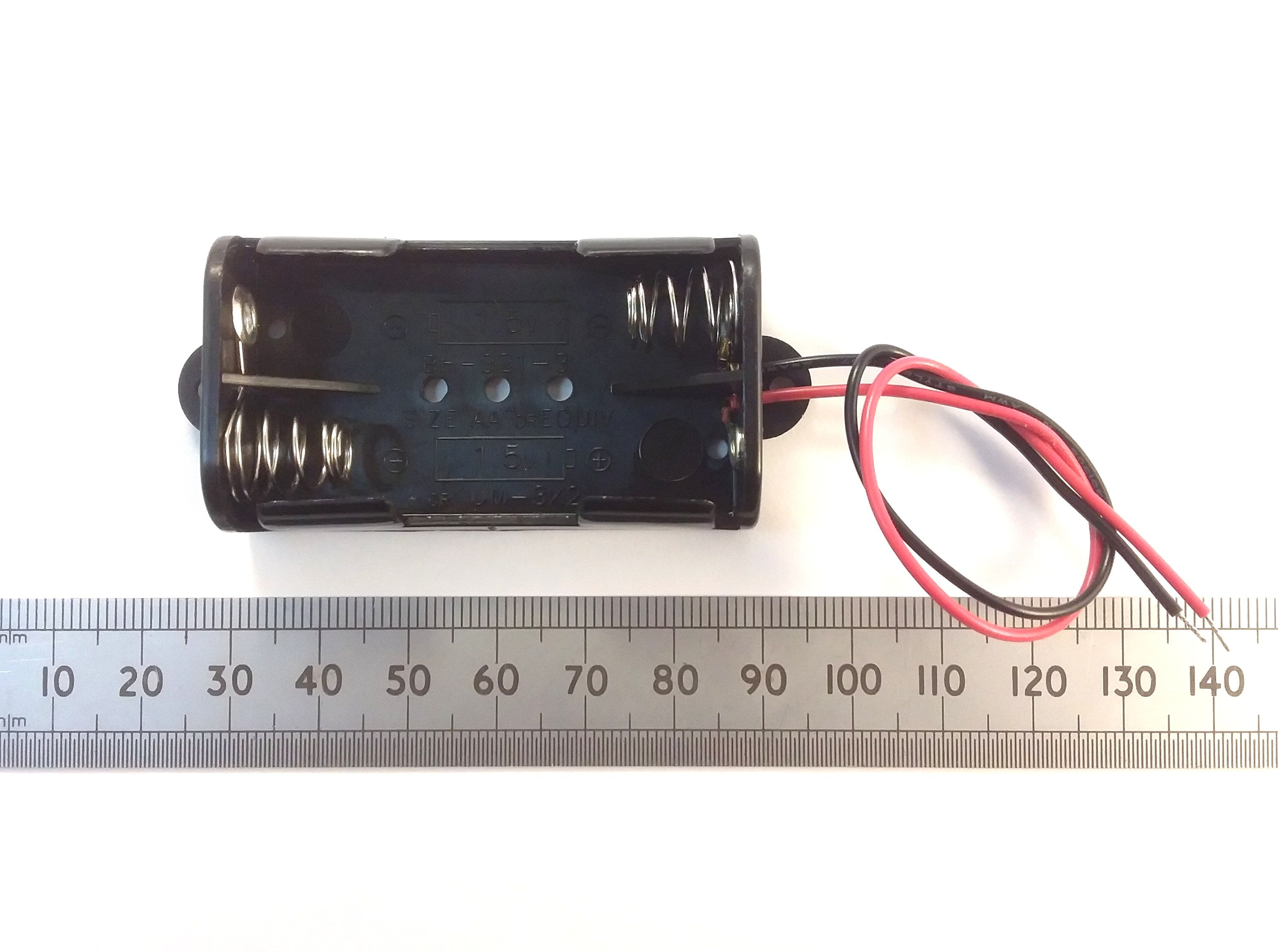 AA Battery Holder With Wires For 1, 2, 3, 4, or 6 UM-3 Batteries