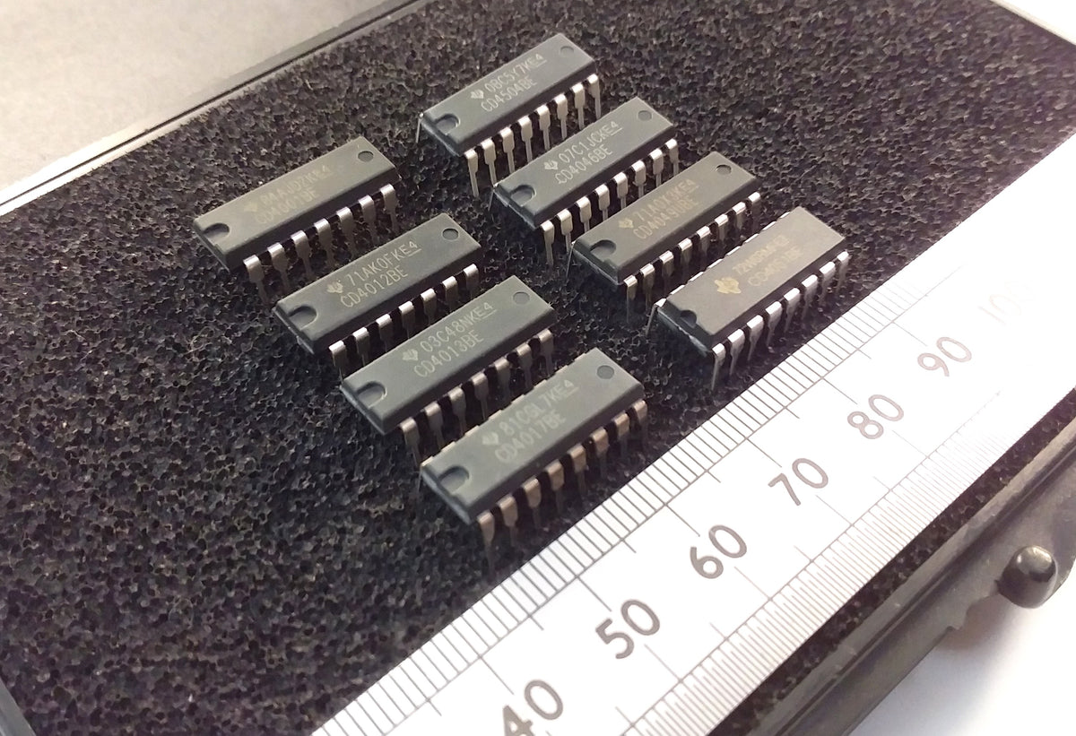 4000 Series CMOS Logic IC Dil Chips By Texas Instruments