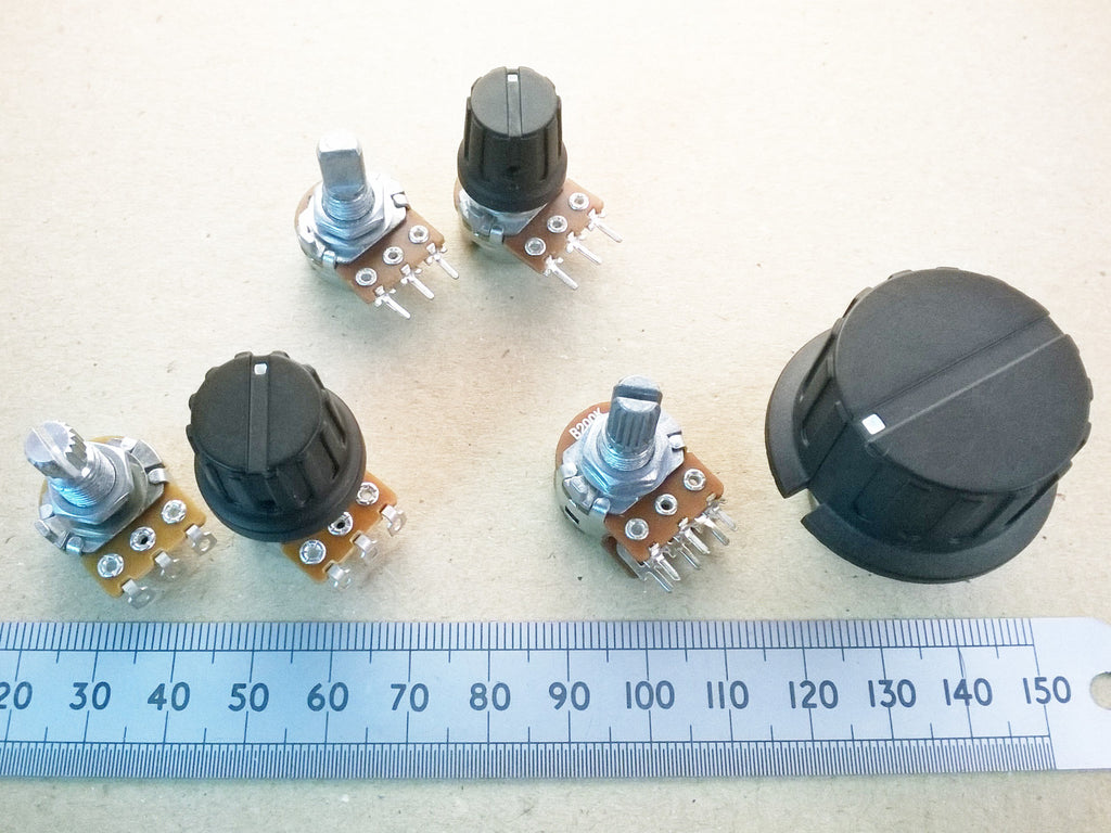Black Control or Cooker Knob Metric 6.0mm Round Shaft Grub Screw