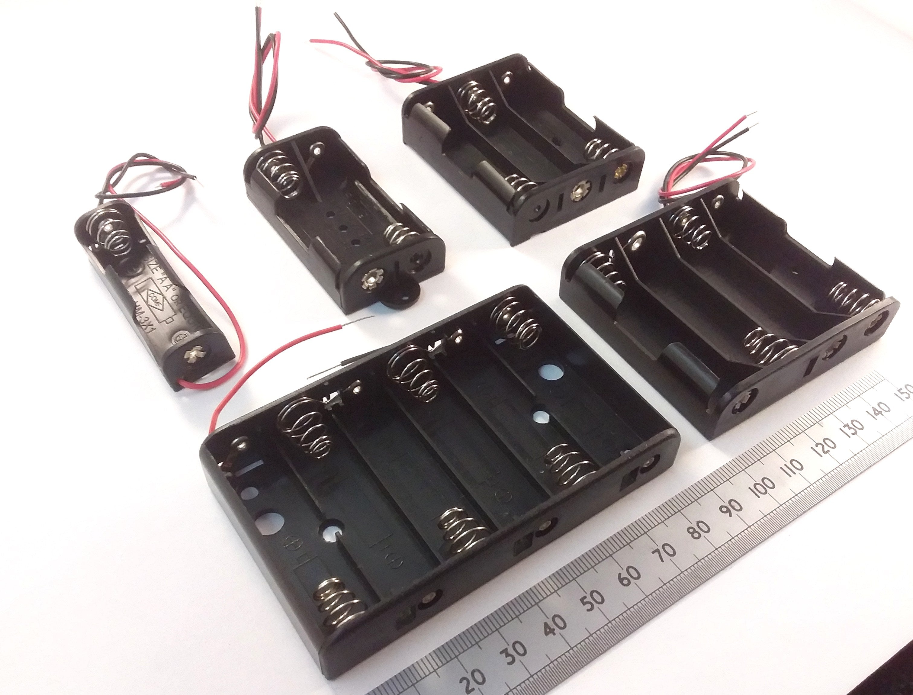 AA Battery Holder With Wires For 1, 2, 3, 4, or 6 UM-3 Batteries