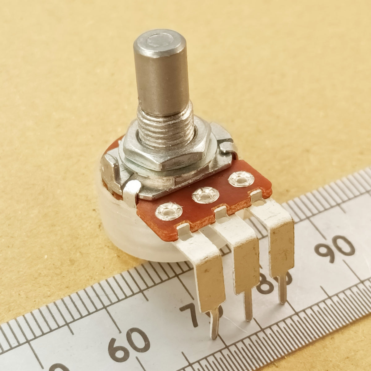 Potentiometer Audio PCB Vertical Mount 6mm Round Shaft A VR60