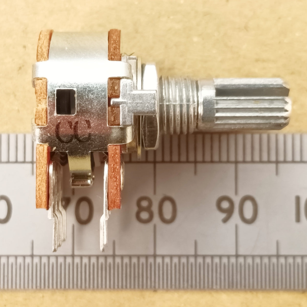 Dual Centre Click Potentiometer Stereo Detent Logarithmic Splined Shaft A DD