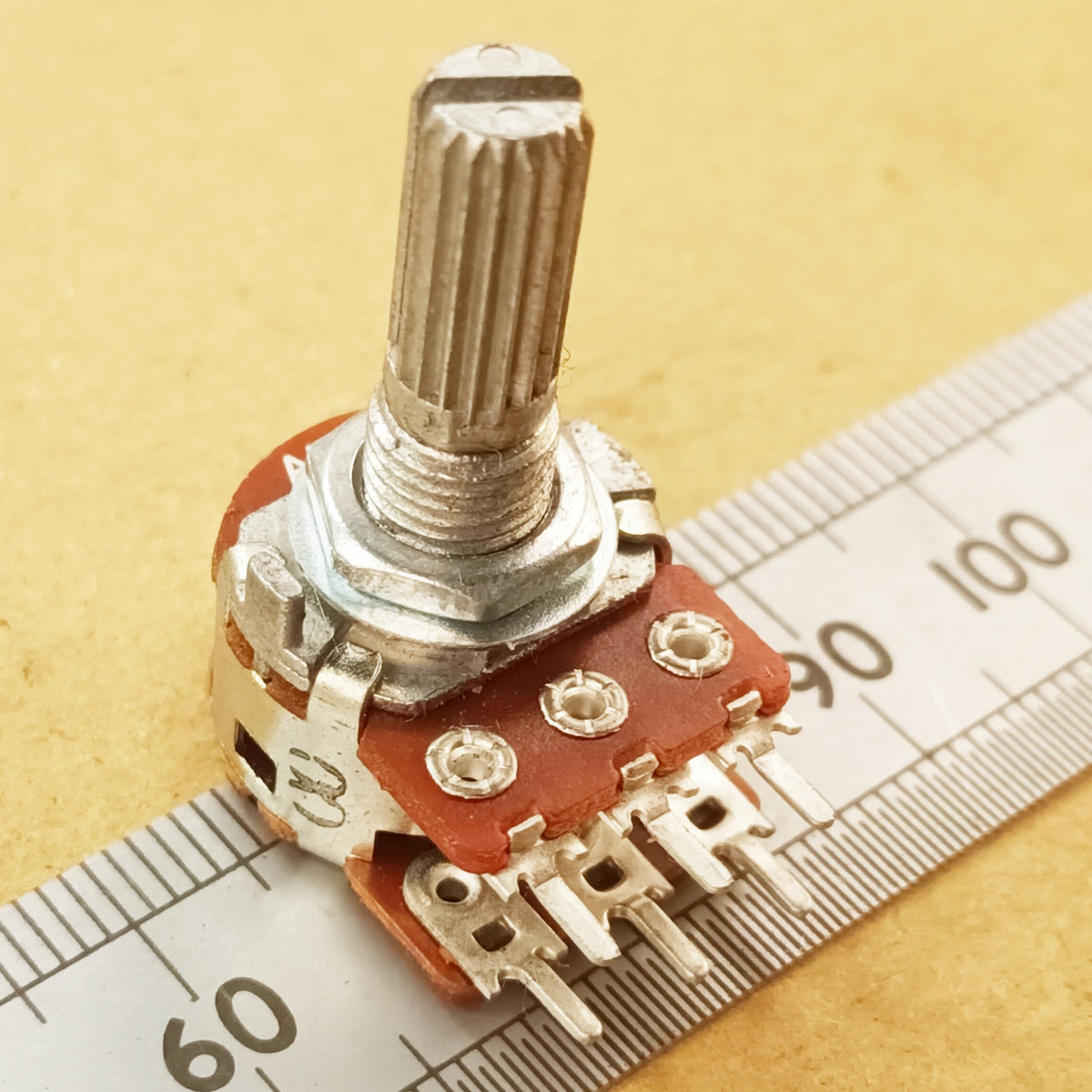 Dual Centre Click Potentiometer Stereo Detent Logarithmic Splined Shaft A DD