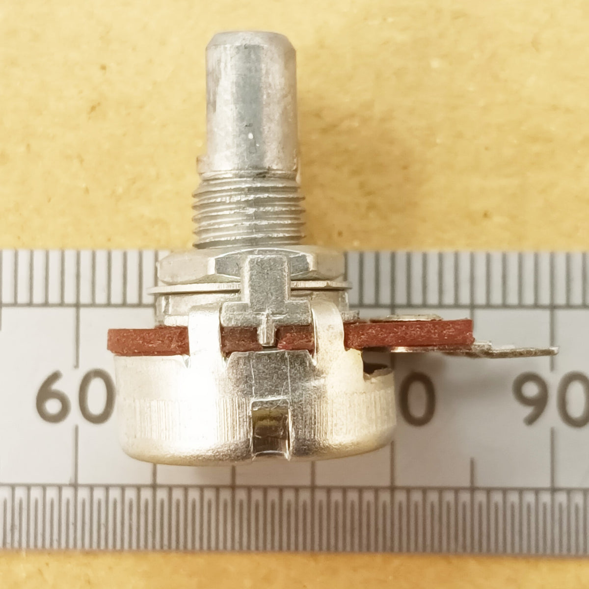Flatted 6mm D Shaft Logarithmic Potentiometer Audio Log Volume Control A D