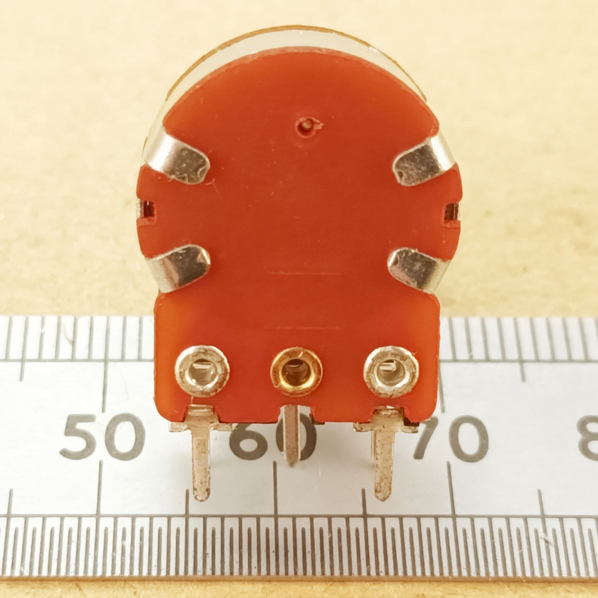 Switched Volume Potentiometer Single Mono 16mm Splined Audio Log A SW