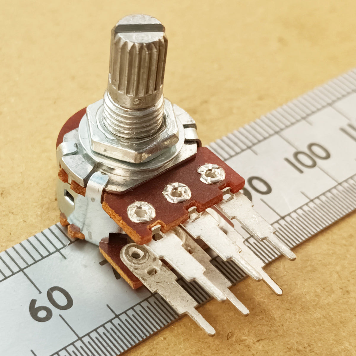 Potentiometer Long Pin Stereo Splined Audio Logarithmic Volume A Track Pot LPST