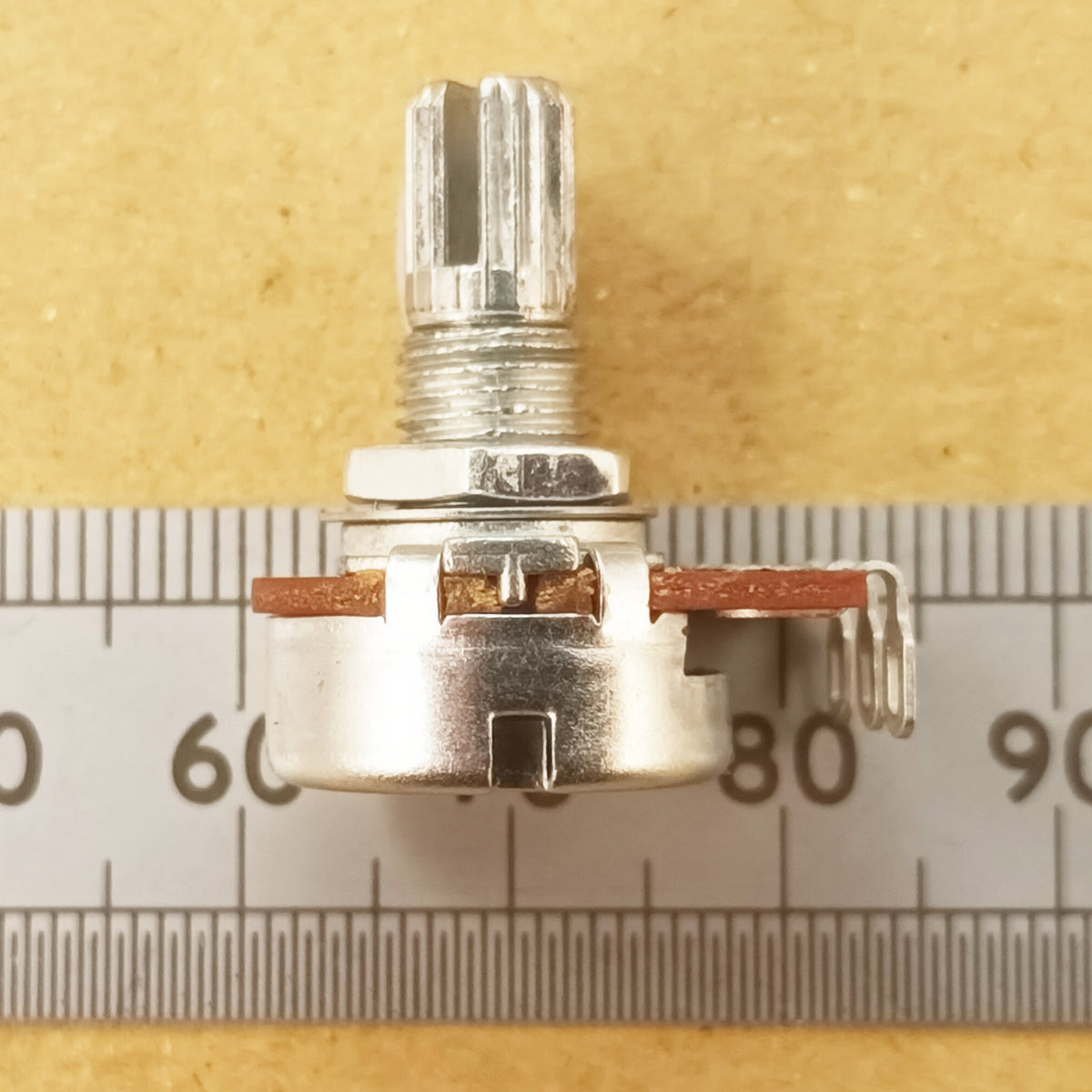 Log Potentiometer Solder Lug Splined 16mm Audio Logarithmic A T18SL