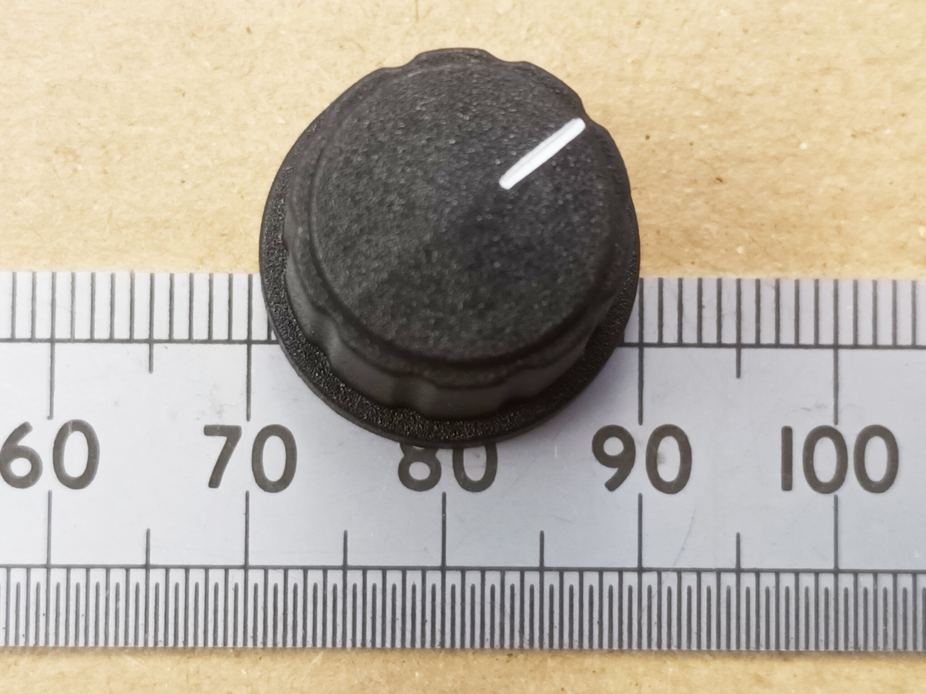 Volume Control Knob 19mm with Movable Pointer Cap For 4mm Round Shaft K21 R40S