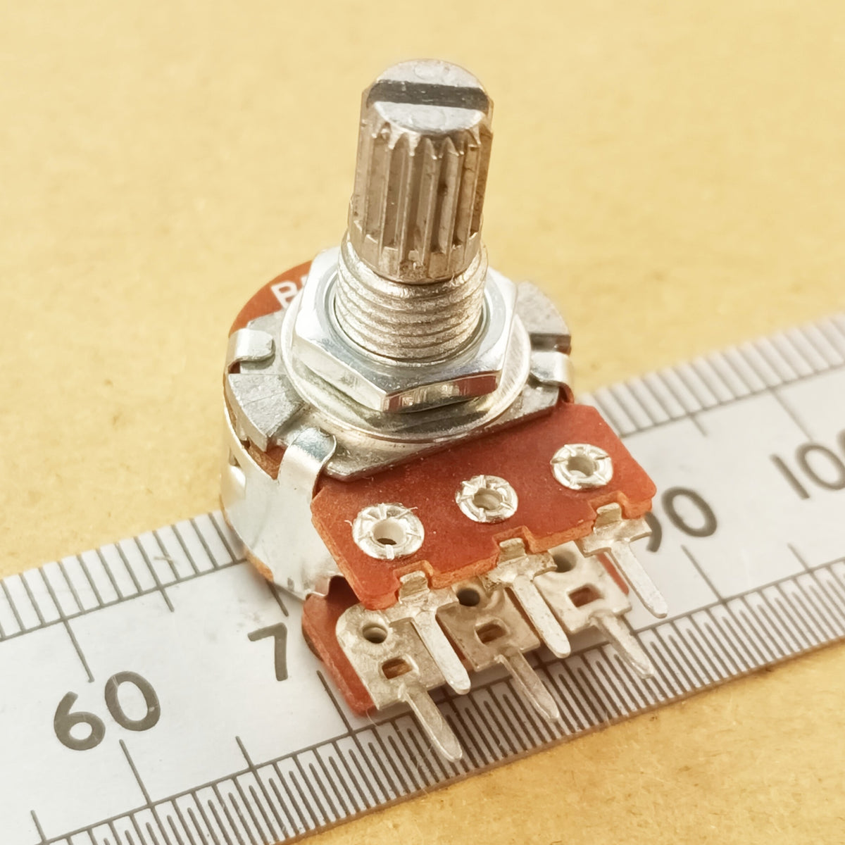Stereo Potentiometer 16mm Linear Taper T18 Splined Shaft B ST