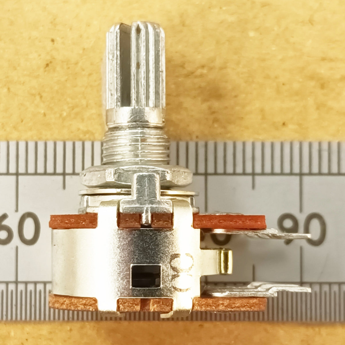 Centre Click Potentiometer Stereo Detent Linear Track Splined Shaft B DD