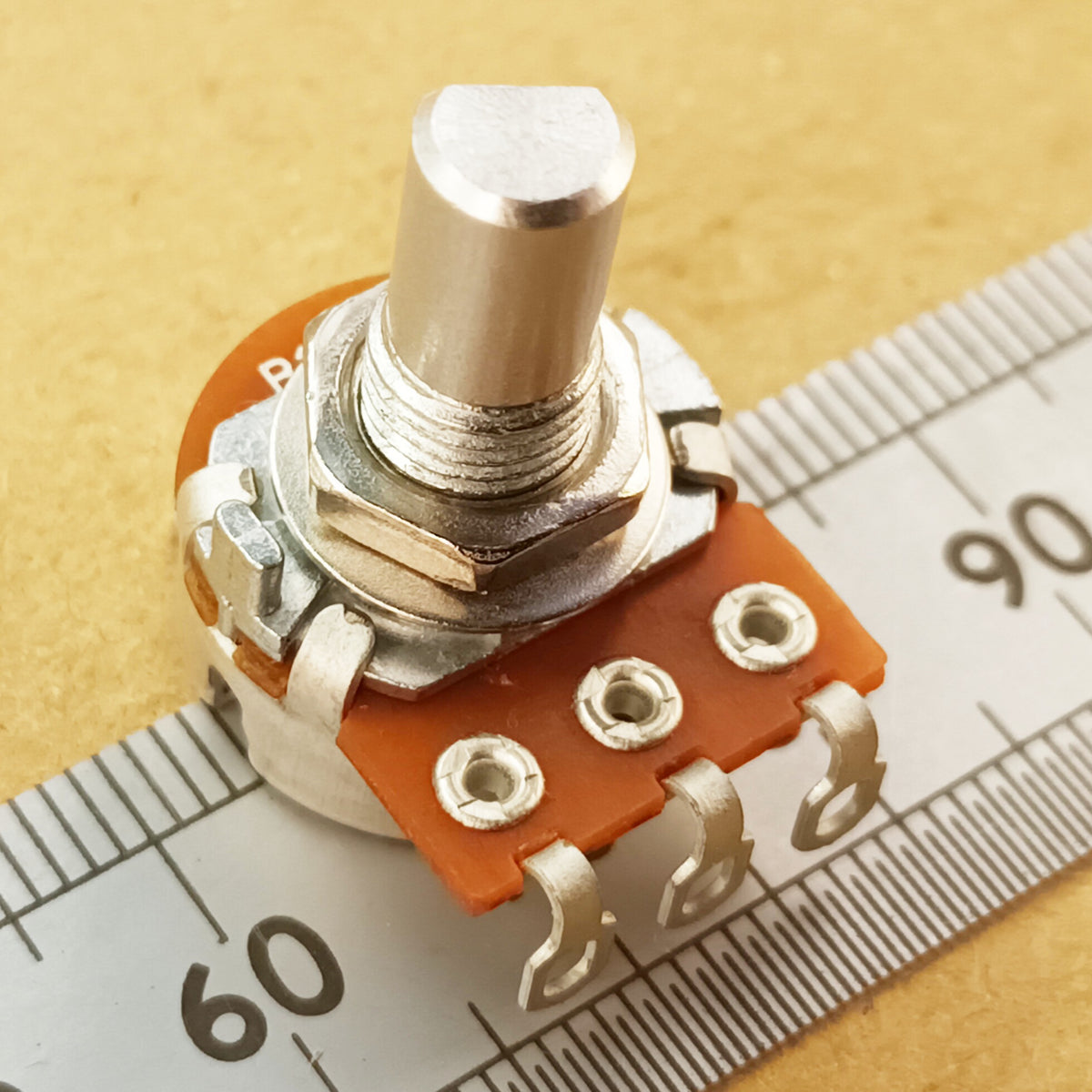 41 Detent Click Potentiometer 6.0mm D Shaft Solder Lug 16mm Linear DSL41