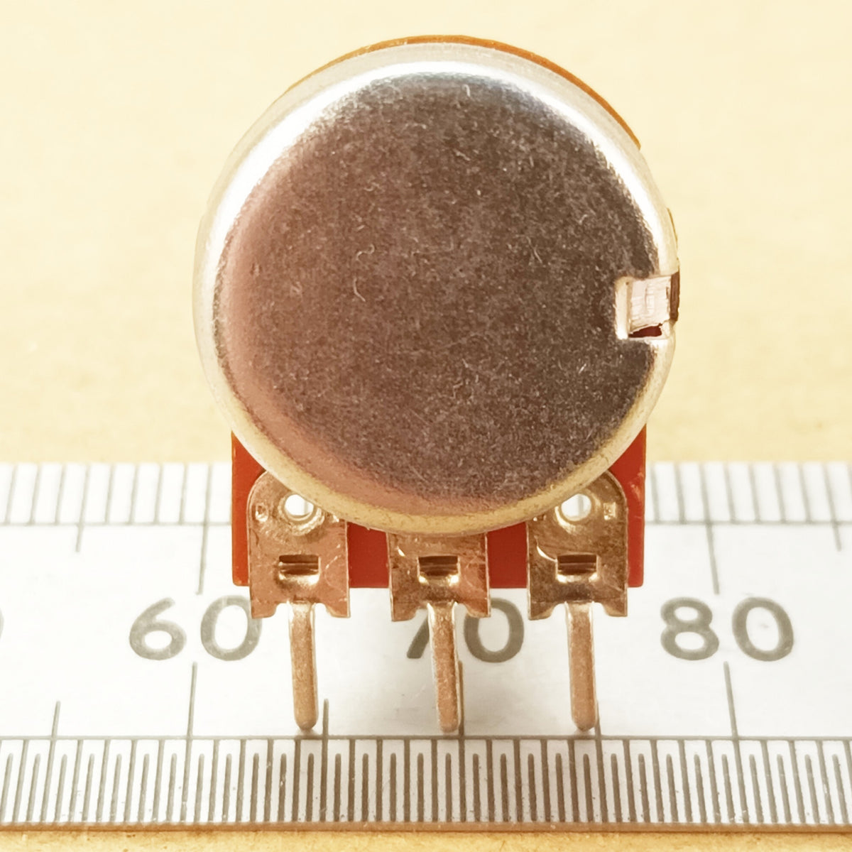 Centre Detent Click Pot, Splined Shaft Linear Potentiometer B