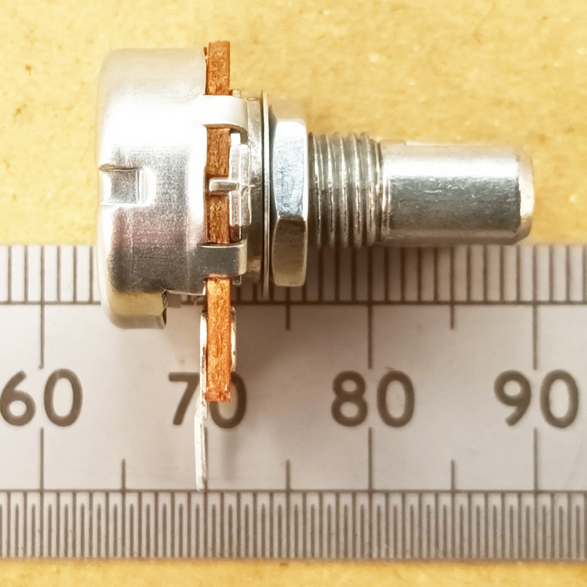 6mm Flatted Shaft Potentiometer Linear Control Pot B D