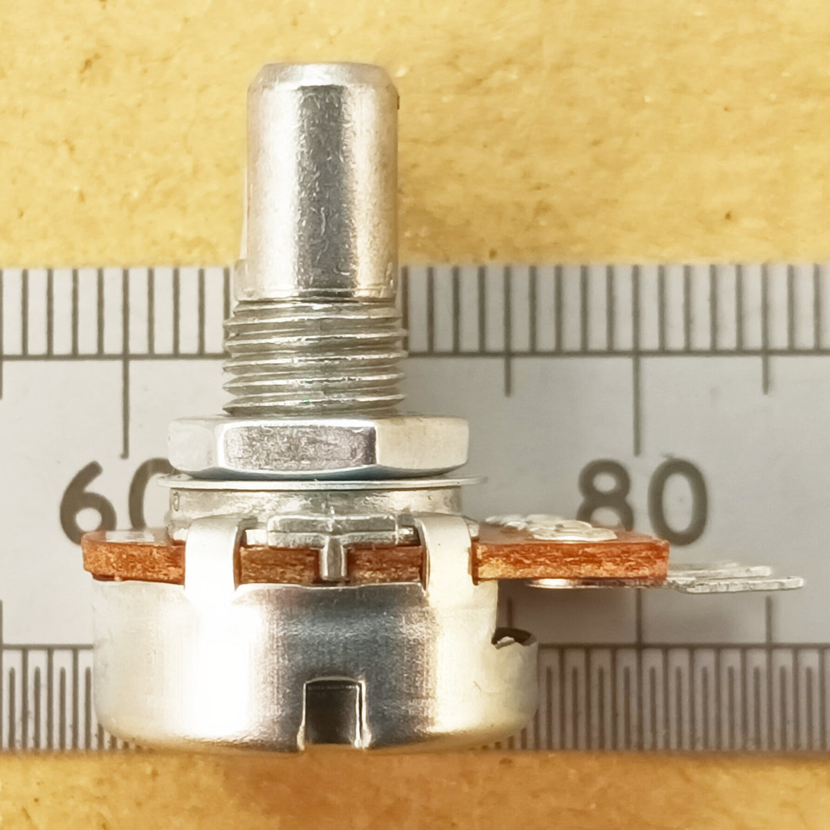 6mm Flatted Shaft Potentiometer Linear Control Pot B D