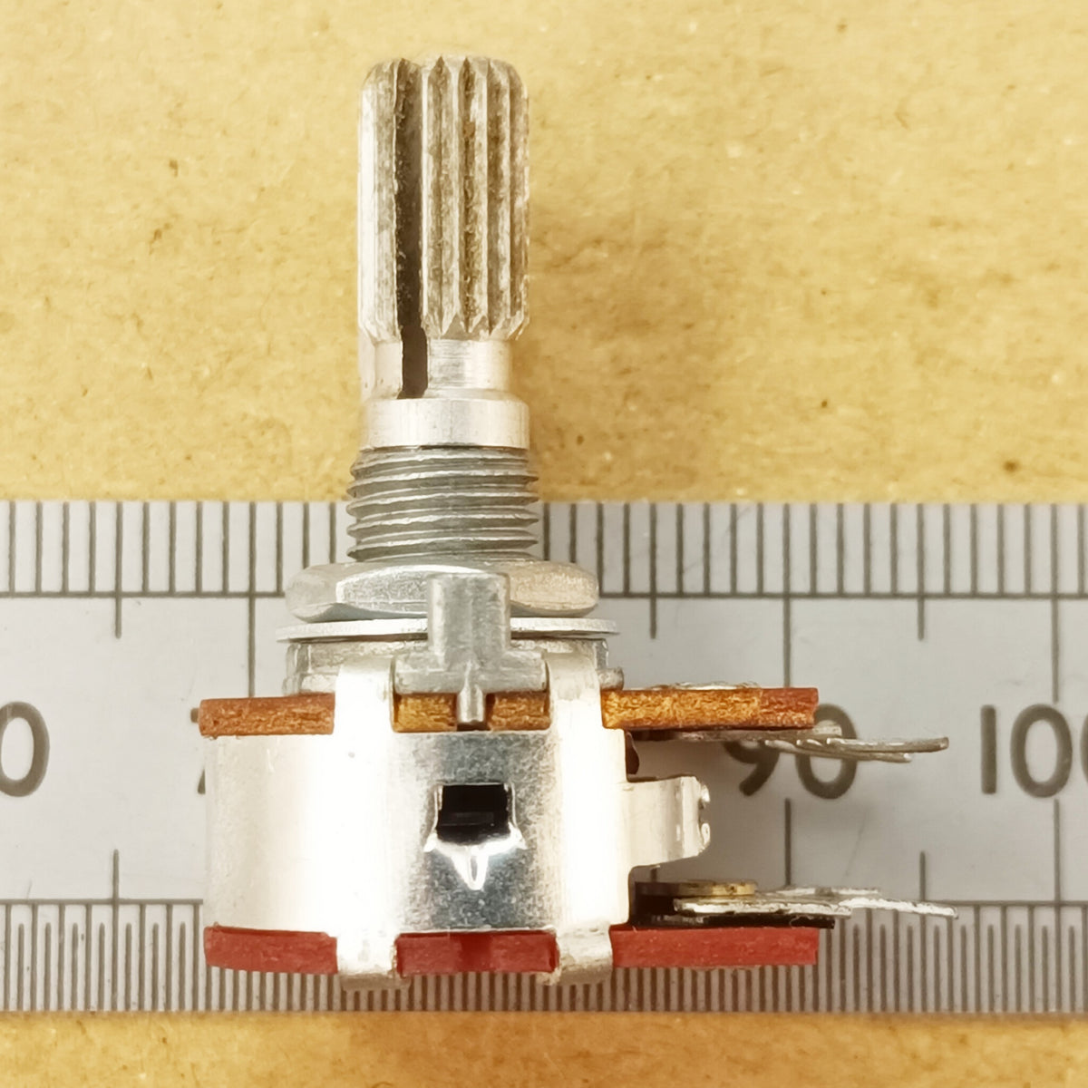 Switched Linear Potentiometer Splined Shaft Switch B SWP