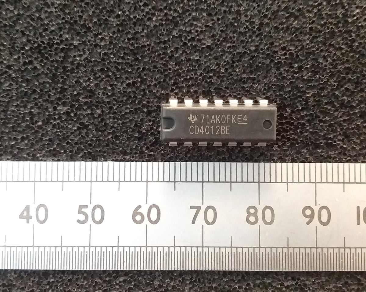4000 Series CMOS Logic IC Dil Chips By Texas Instruments