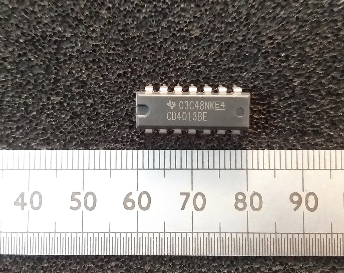 4000 Series CMOS Logic IC Dil Chips By Texas Instruments