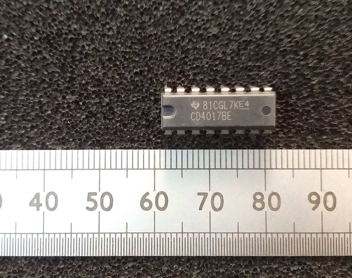 4000 Series CMOS Logic IC Dil Chips By Texas Instruments