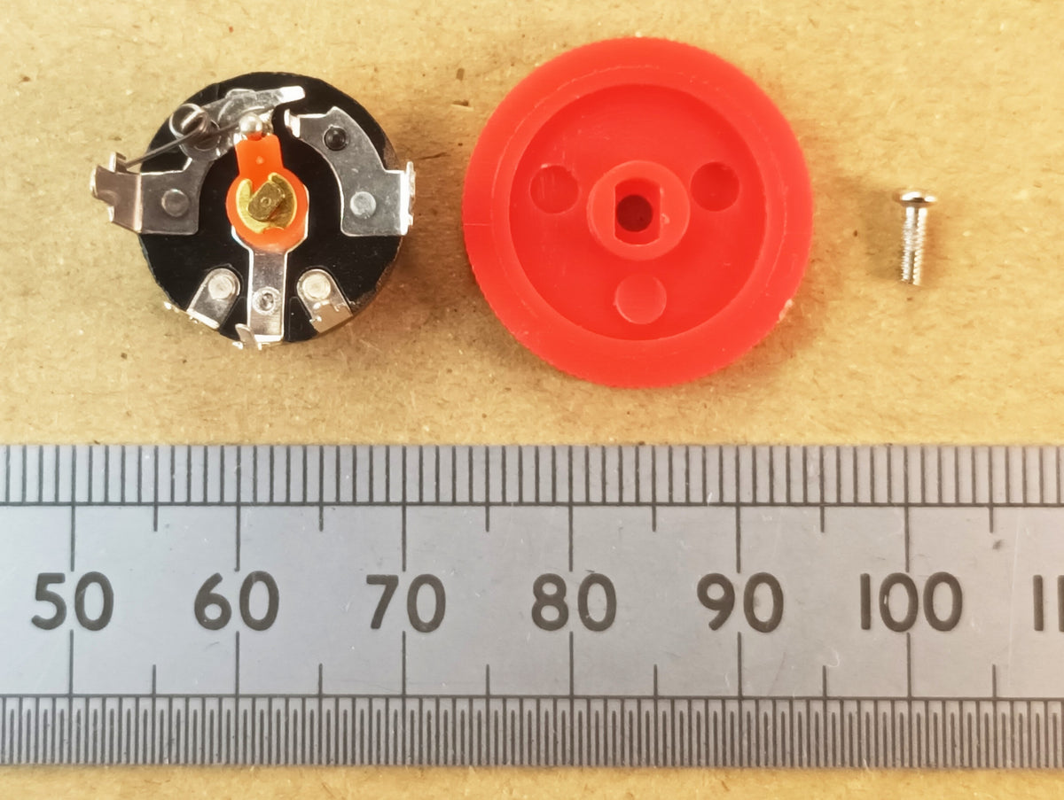 Transistor Radio Volume Control Potentiometer & 21mm Red Thumbwheel Knob, 5K