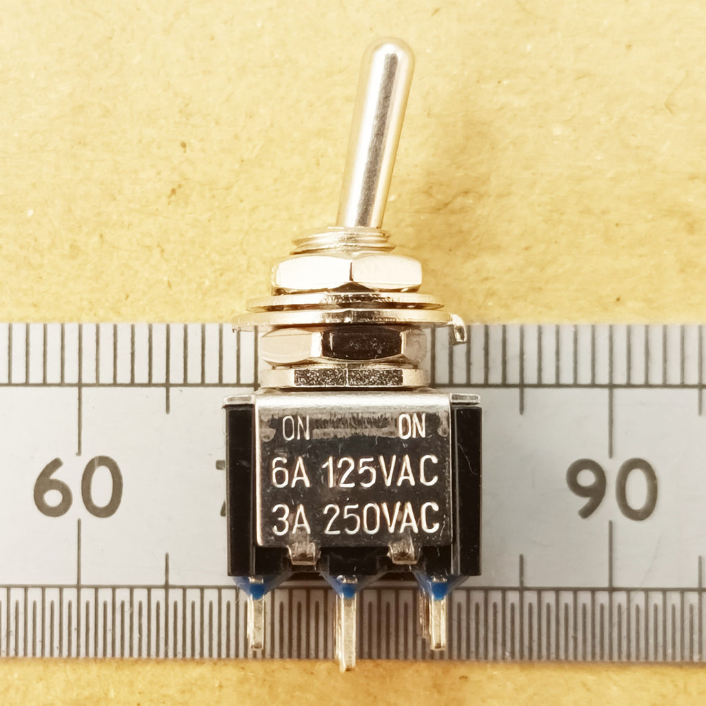 Toggle Switch Miniature DPDT or DPDT CO 3A 250V