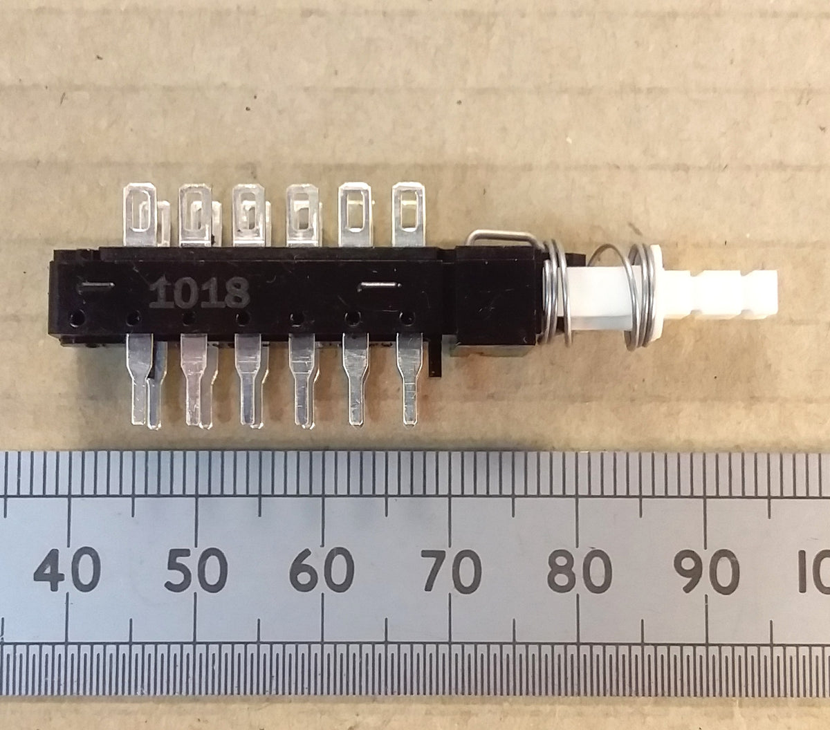 Latching Push Button Switch DPDT 2P2T Or 4PDT Plus Various Colour Caps
