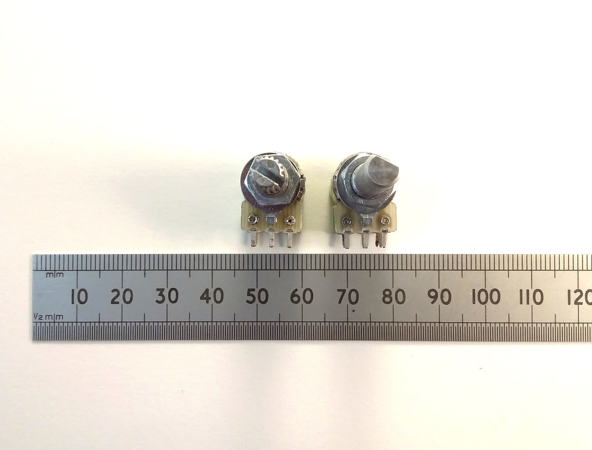 B50K Switched Stereo Potentiometer 12mm Dual Pot On-Off Switch in Splined Or D Shaft