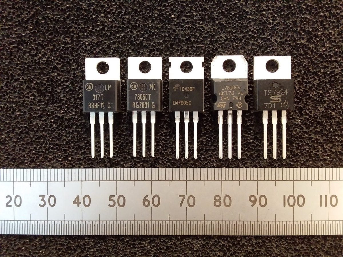 Linear Voltage Regulator IC Three Terminal TO-220 Negative And Positive