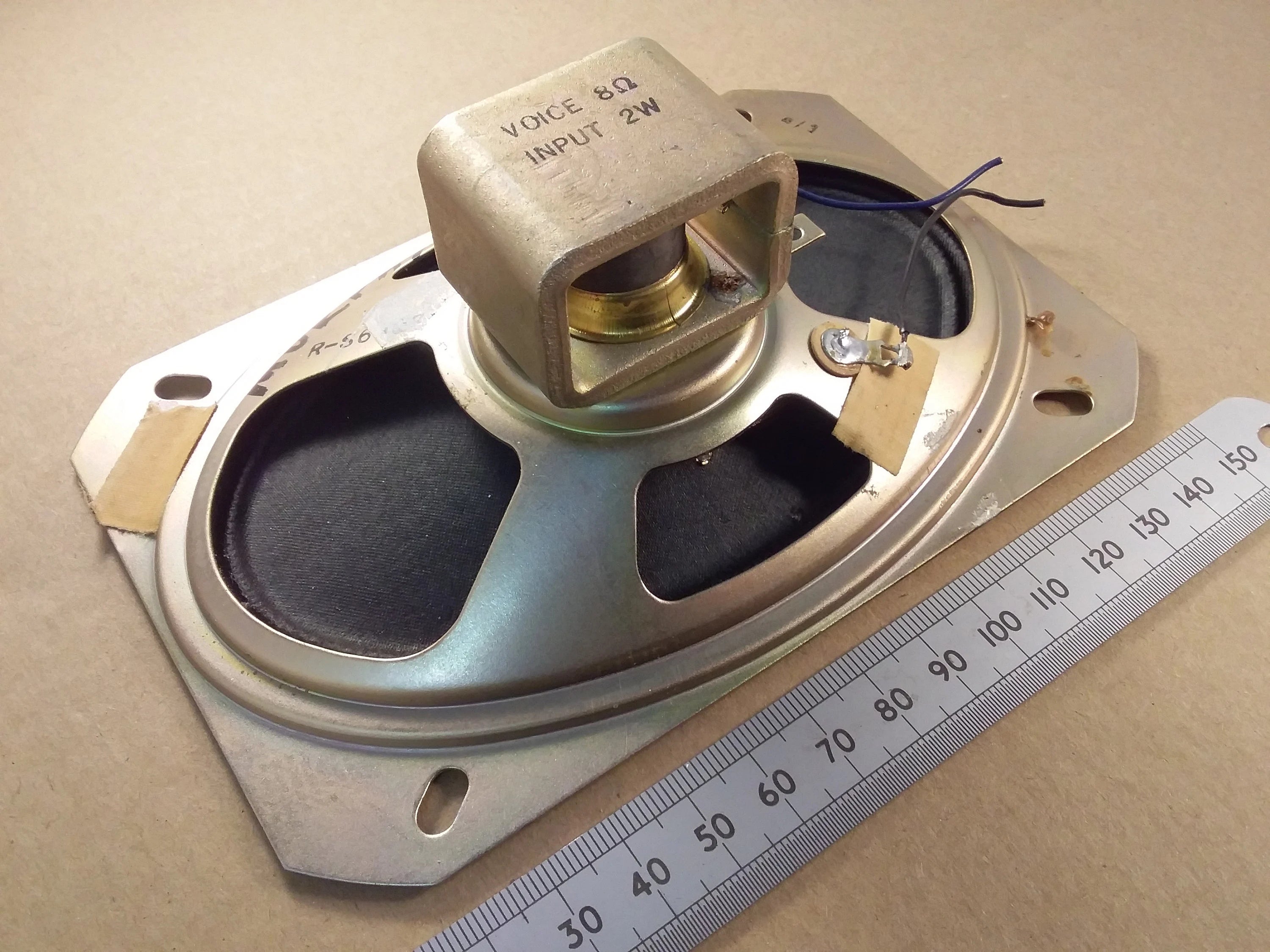 Elliptical Speaker 4 by 6 Inch 102 by 152mm 9 Ohm Voice Coil Oval from Murphy B842