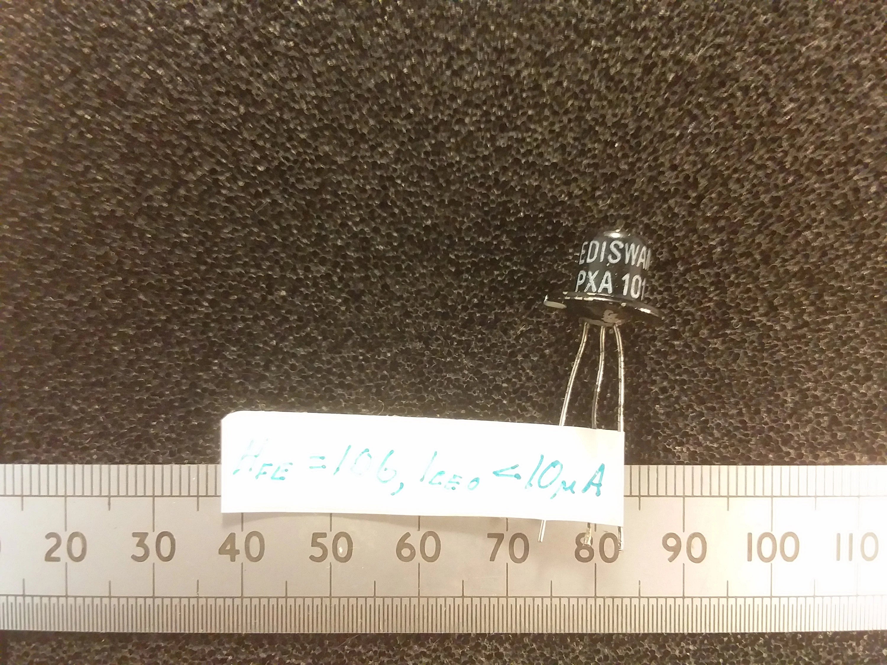PXA101 Ediswan Germanium Transistor Hfe = 106 Iceo = 10uA
