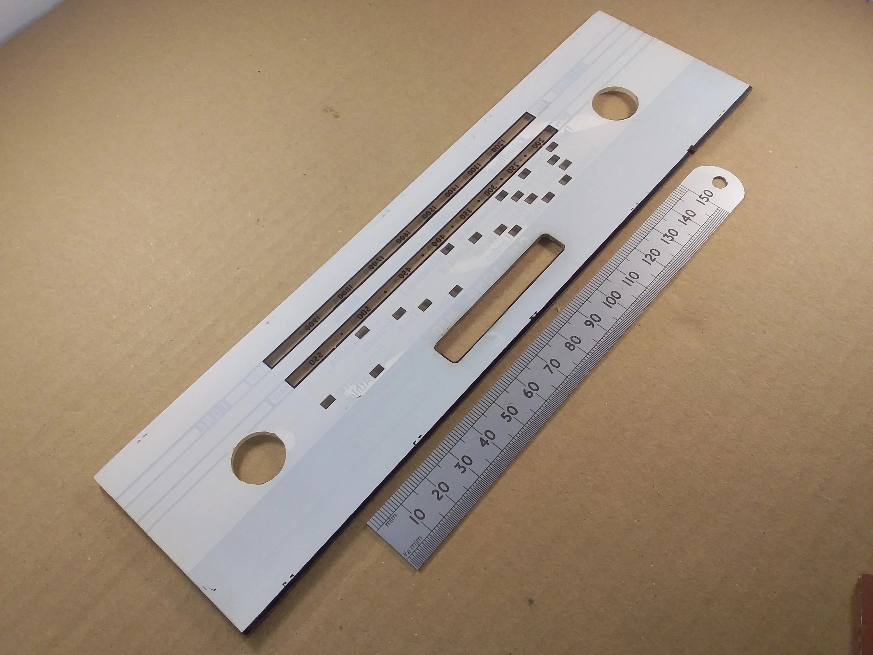 Perspex Tuning Scale Roberts R404 Lucite 3