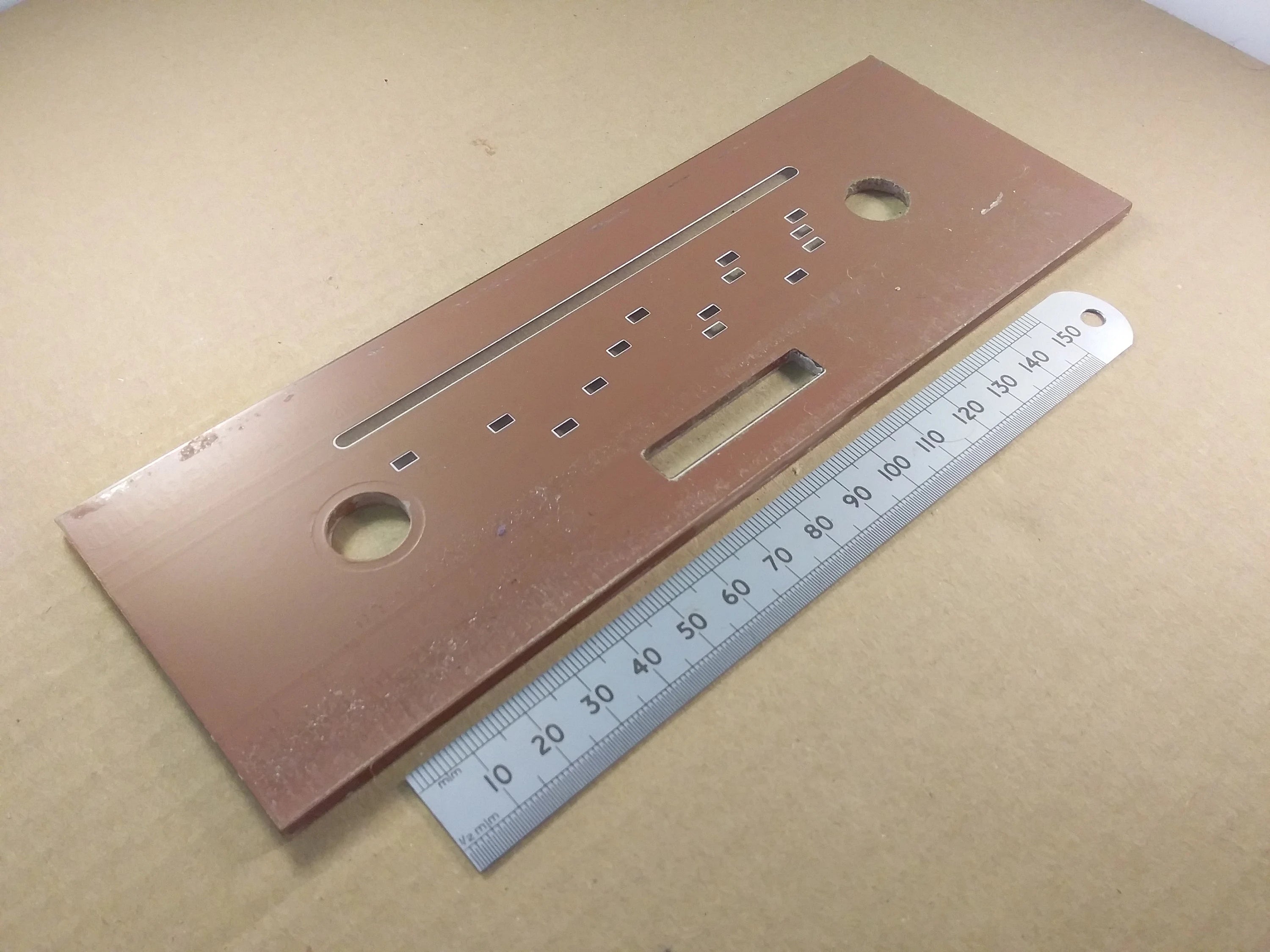 Hacker Mini Herald RP17A Perspex Lucite Radio Tuning Scale