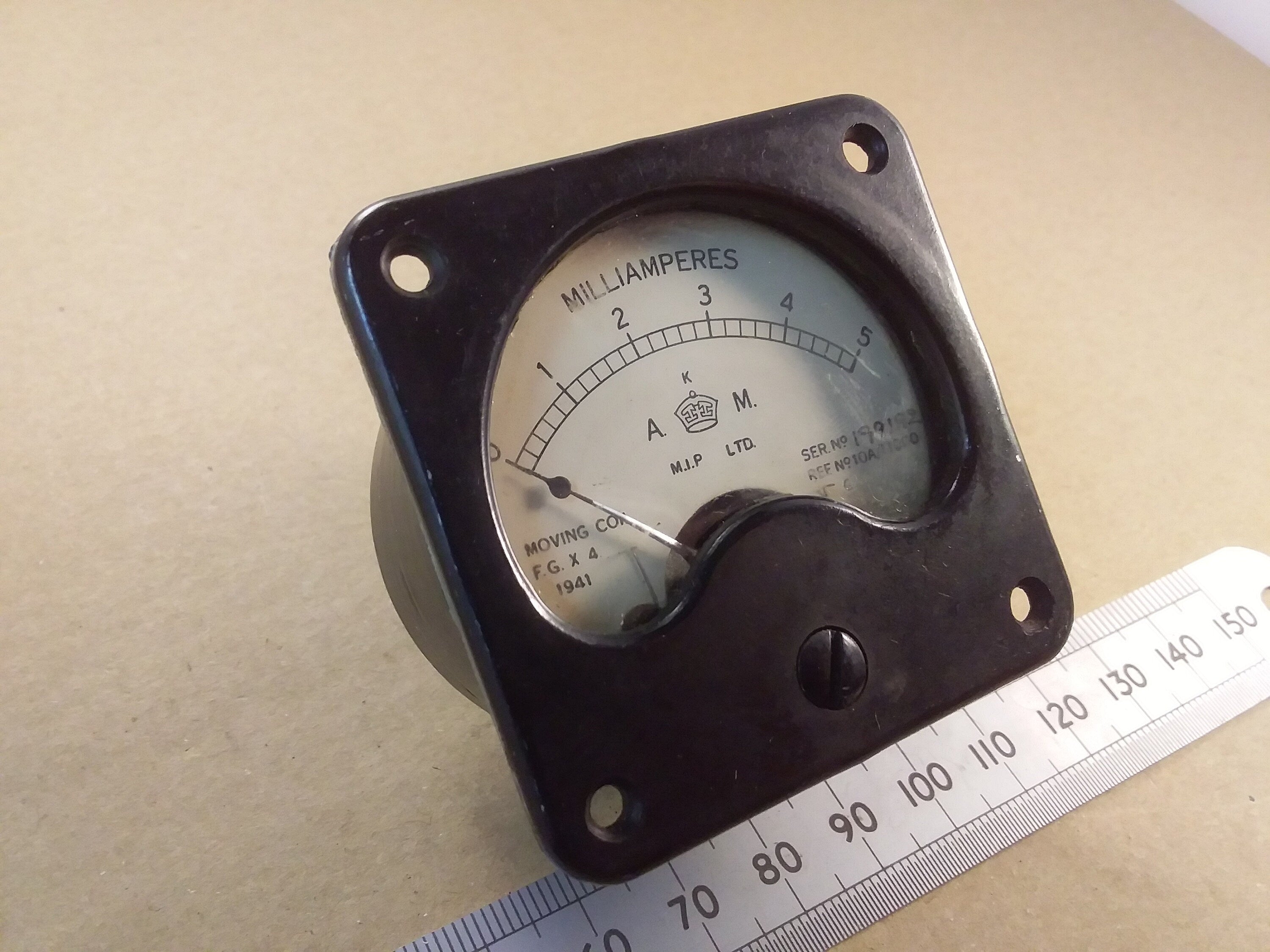 Aircraft Ministry Moving Coil Milliammeter 5mA F.S.D. D.C. 15 Ohm 57mm Square 1941
