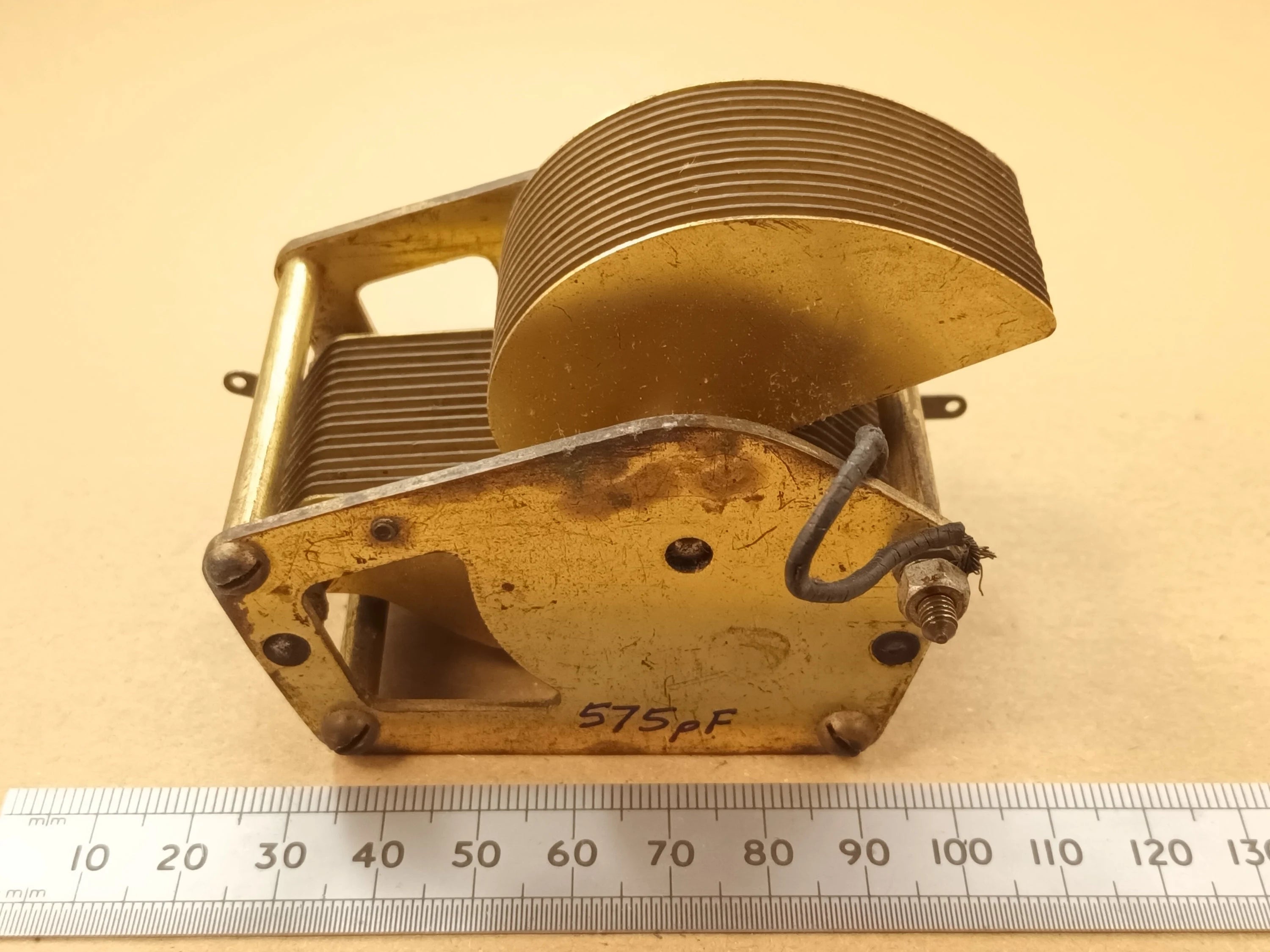 Variable Radio Tuning Capacitor 575pF Single Gang Brass Polar
