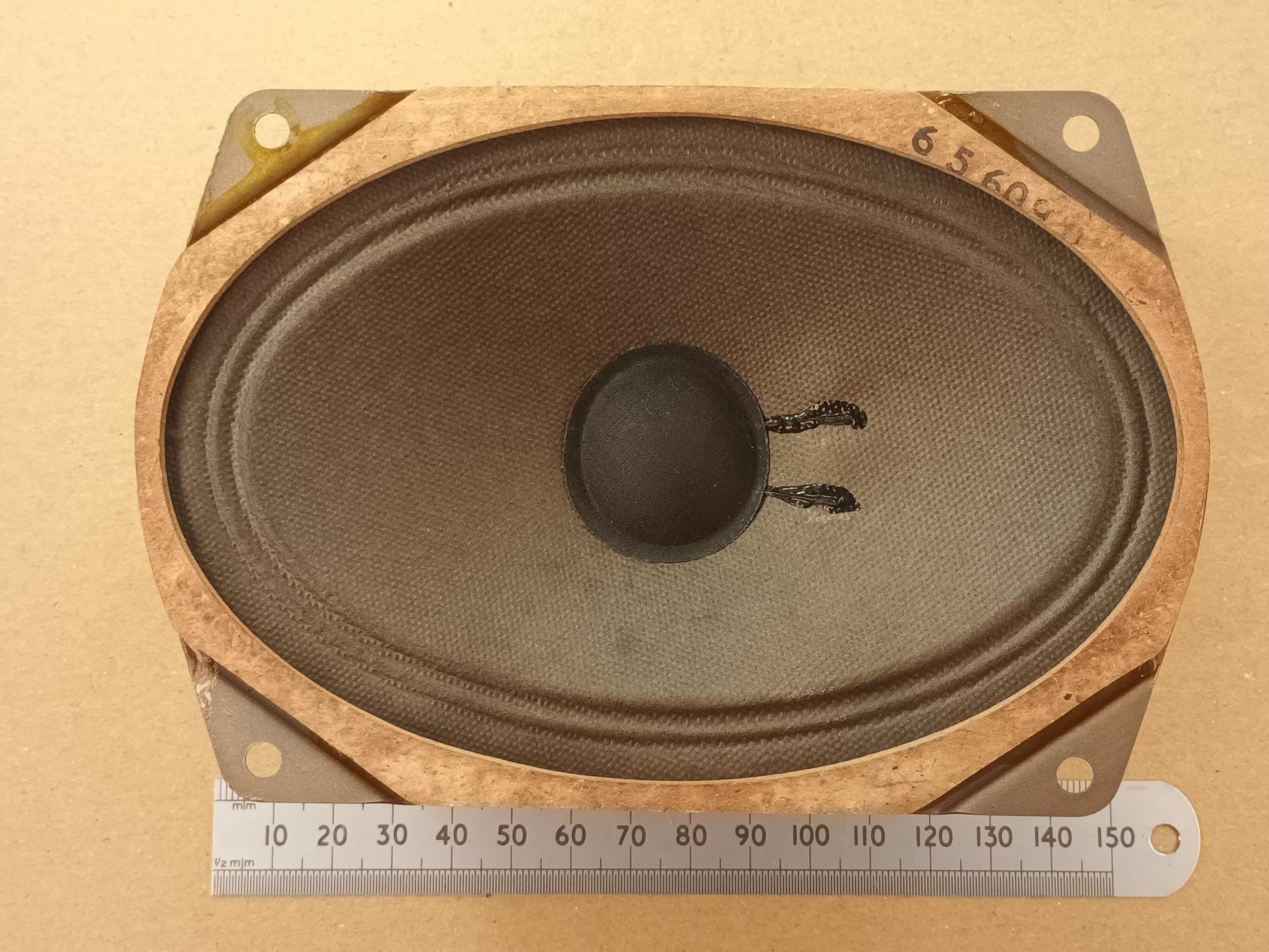 Transistor Radio Speaker 4 by 6 Inch 3 Ohm Elliptical Oval 105 by 155mm Loudspeaker Pye R31