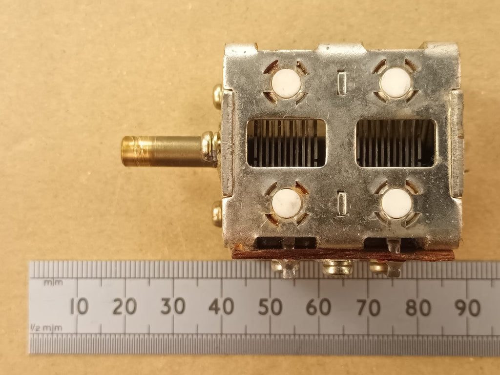 Variable Capacitor Dual Gang 36pF X2 For Shortwave or VHF Radio Tuning