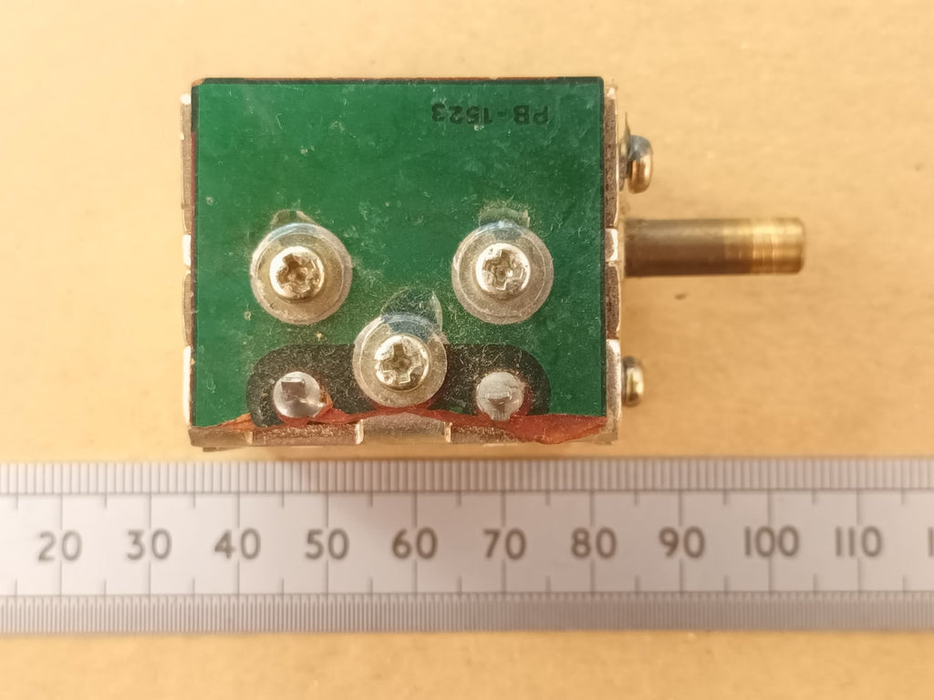 Variable Capacitor Dual Gang 36pF X2 For Shortwave or VHF Radio Tuning