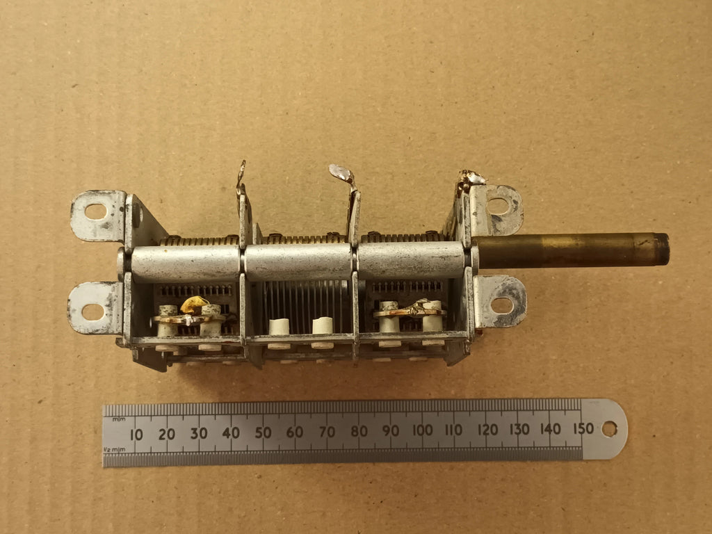 550pF X2 Variable Capacitor Dual Gang Air Spaced for Crystal Sets, Radio Projects, and Loop Antennas