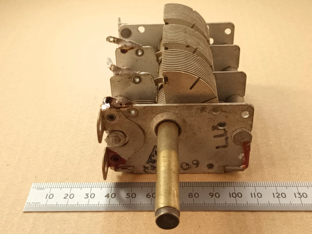 550pF X2 Variable Capacitor Dual Gang Air Spaced for Crystal Sets, Radio Projects, and Loop Antennas