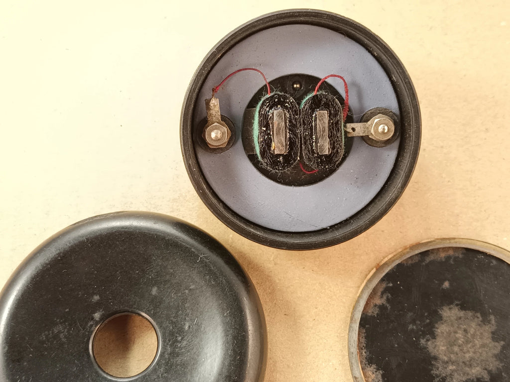 High Impedance Headphone Earphone Brunet Paris Type F 2000 Ohms DC 6K Reactive