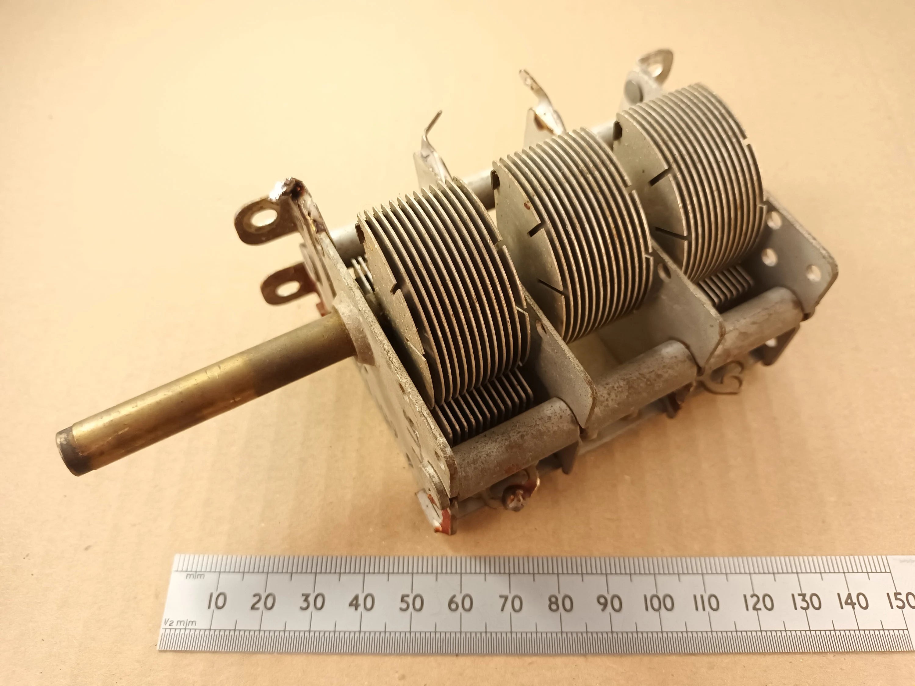 550pF X2 Variable Capacitor Dual Gang Air Spaced for Crystal Sets, Radio Projects, and Loop Antennas