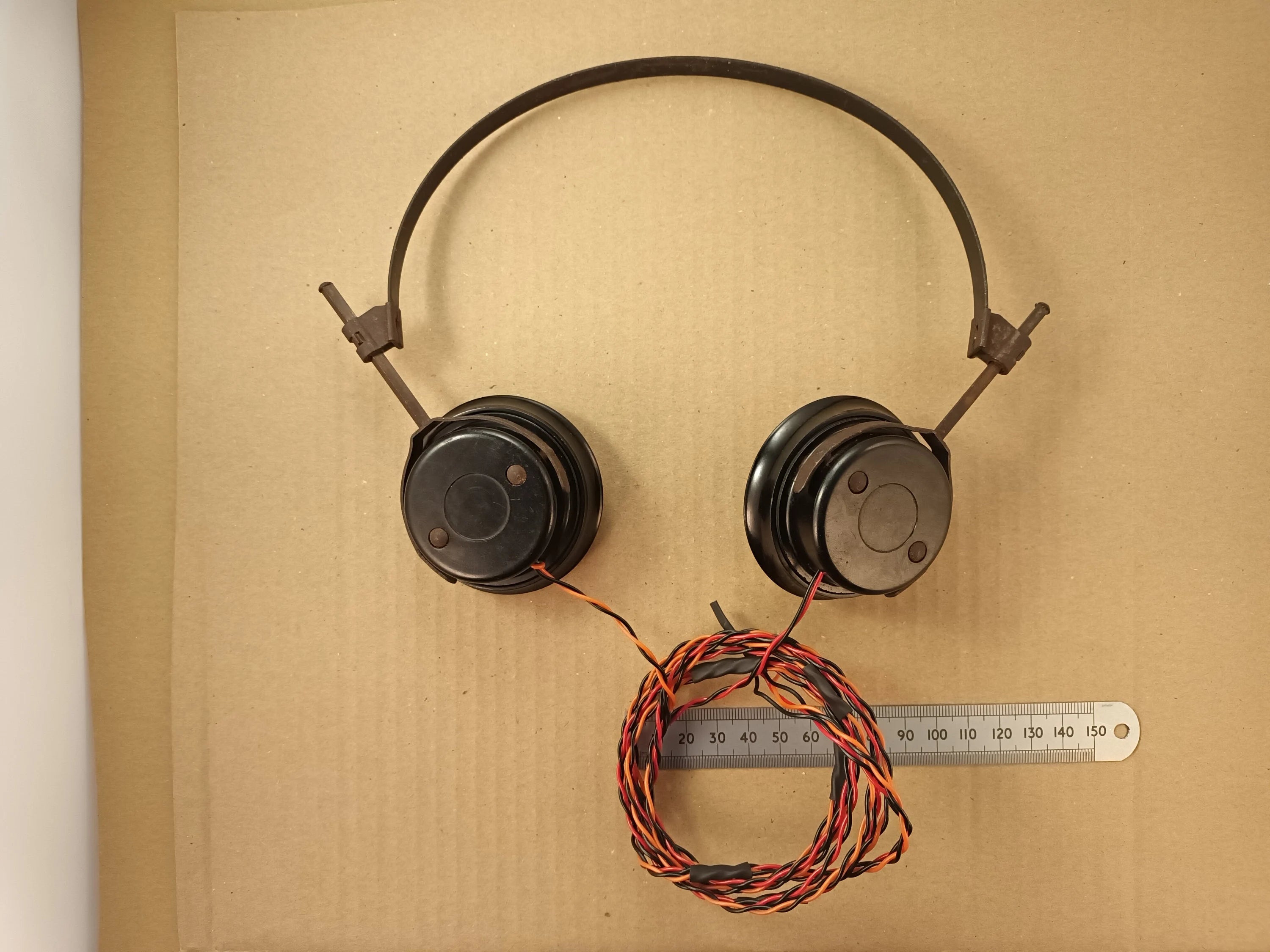 High Impedance Vintage Radio Headphones 4000 Ohm DC Resistance 12K Reactive