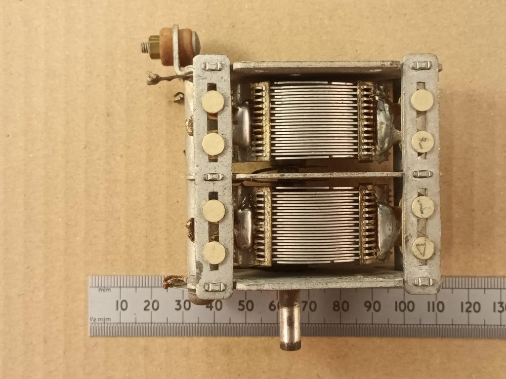 Air Spaced 600pF Variable Tuning Capacitor Dual Gang 1200pF
