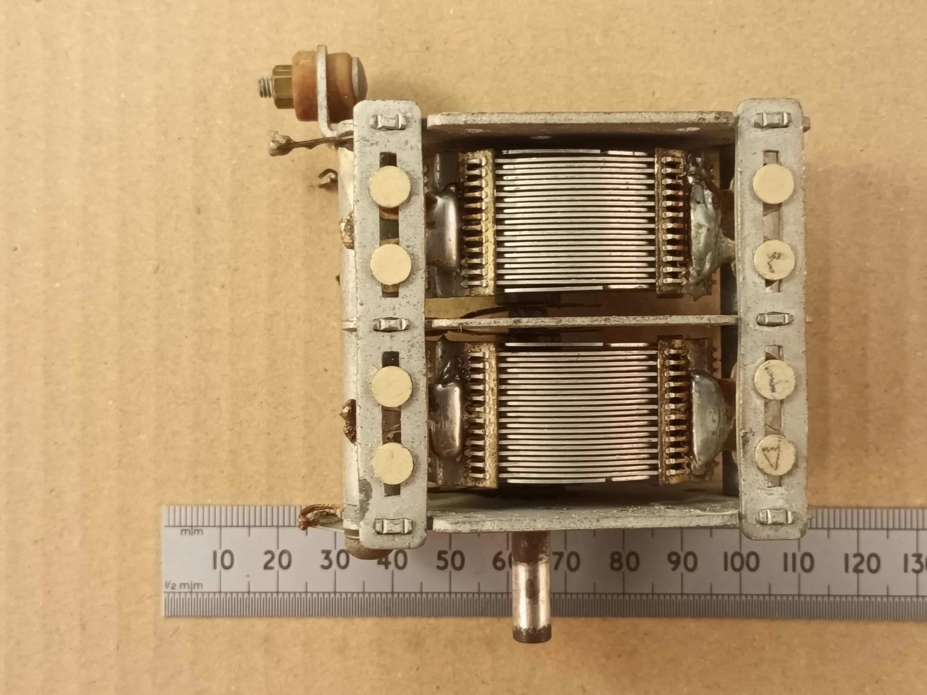 Air Spaced 600pF Variable Tuning Capacitor Dual Gang 1200pF