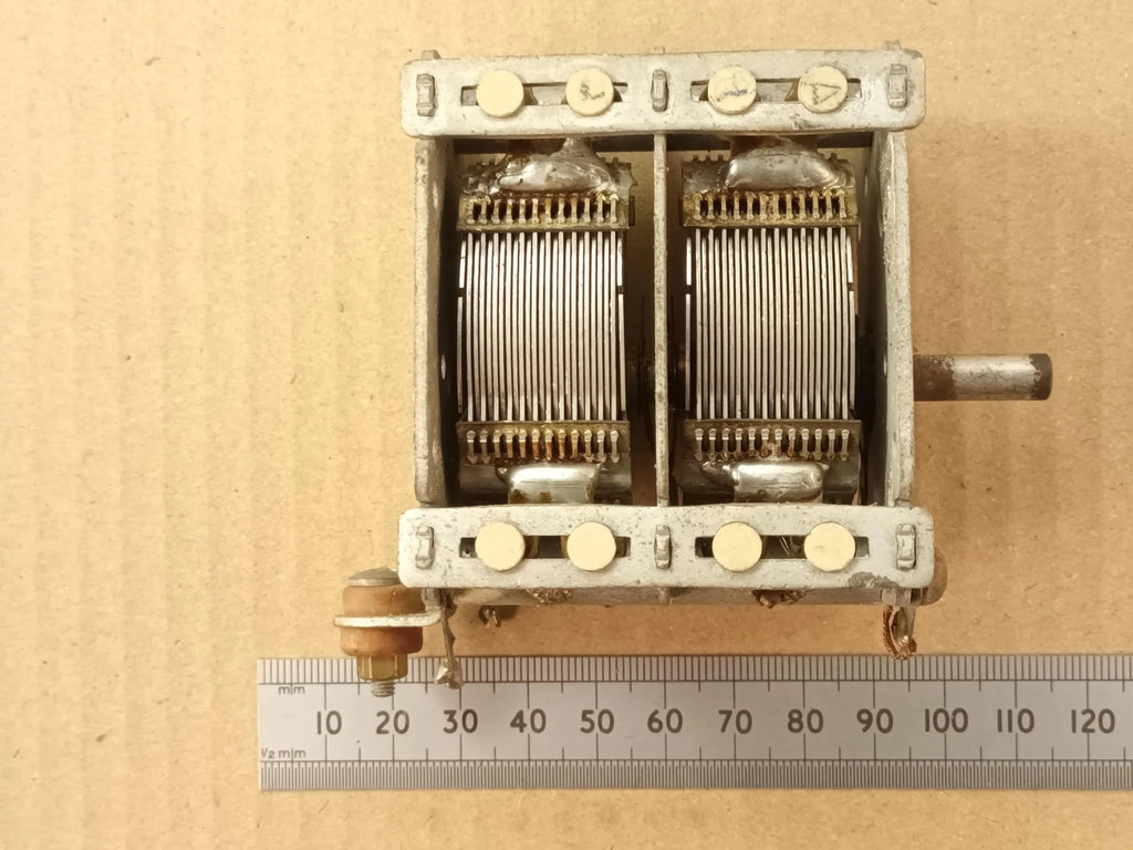 Air Spaced 600pF Variable Tuning Capacitor Dual Gang 1200pF