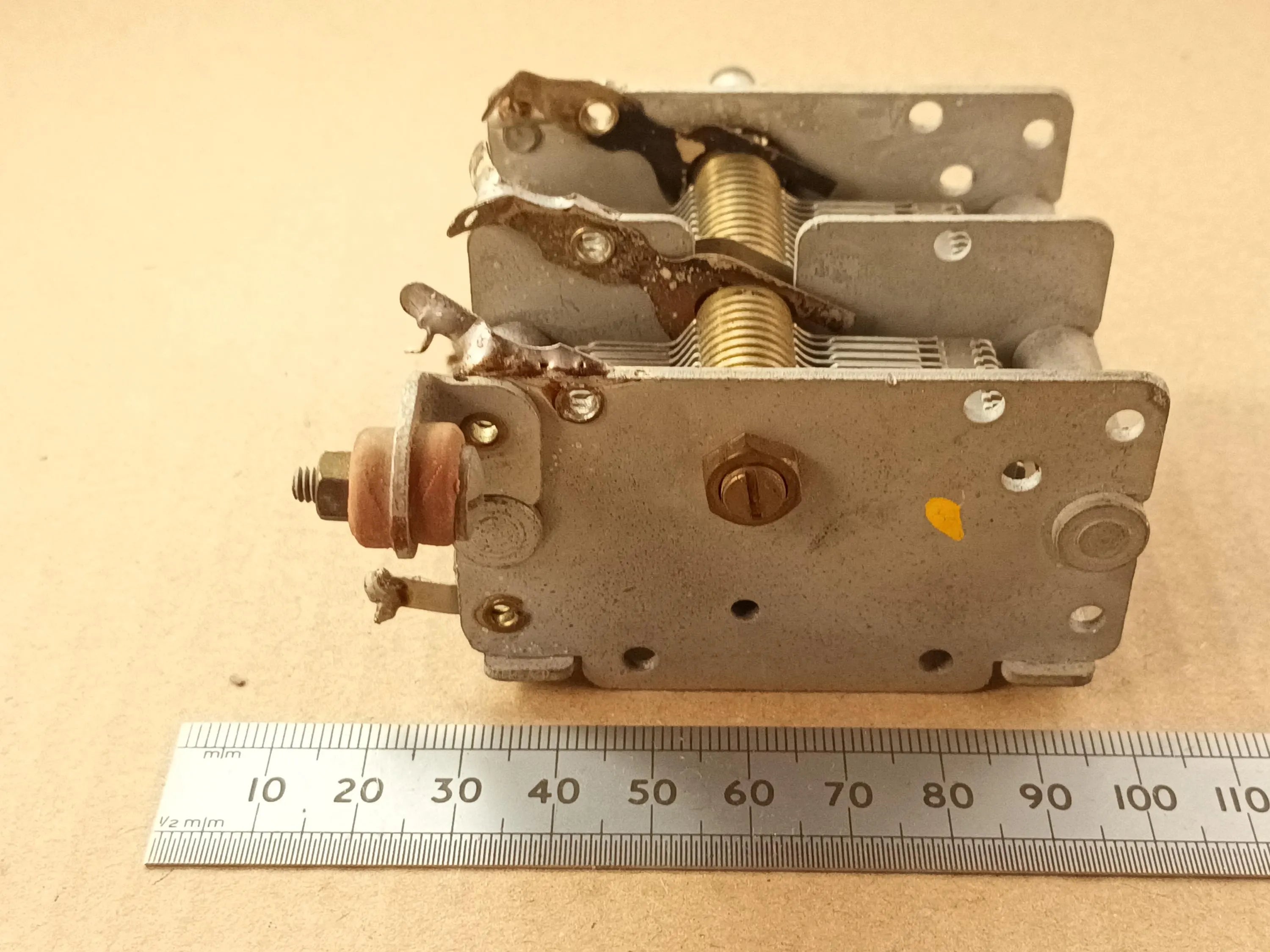 Air Spaced 600pF Variable Tuning Capacitor Dual Gang 1200pF