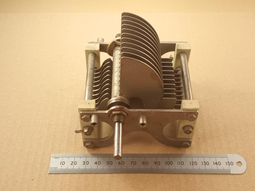 Variable Capacitor High Voltage 24 to 210pF Antenna Tuning