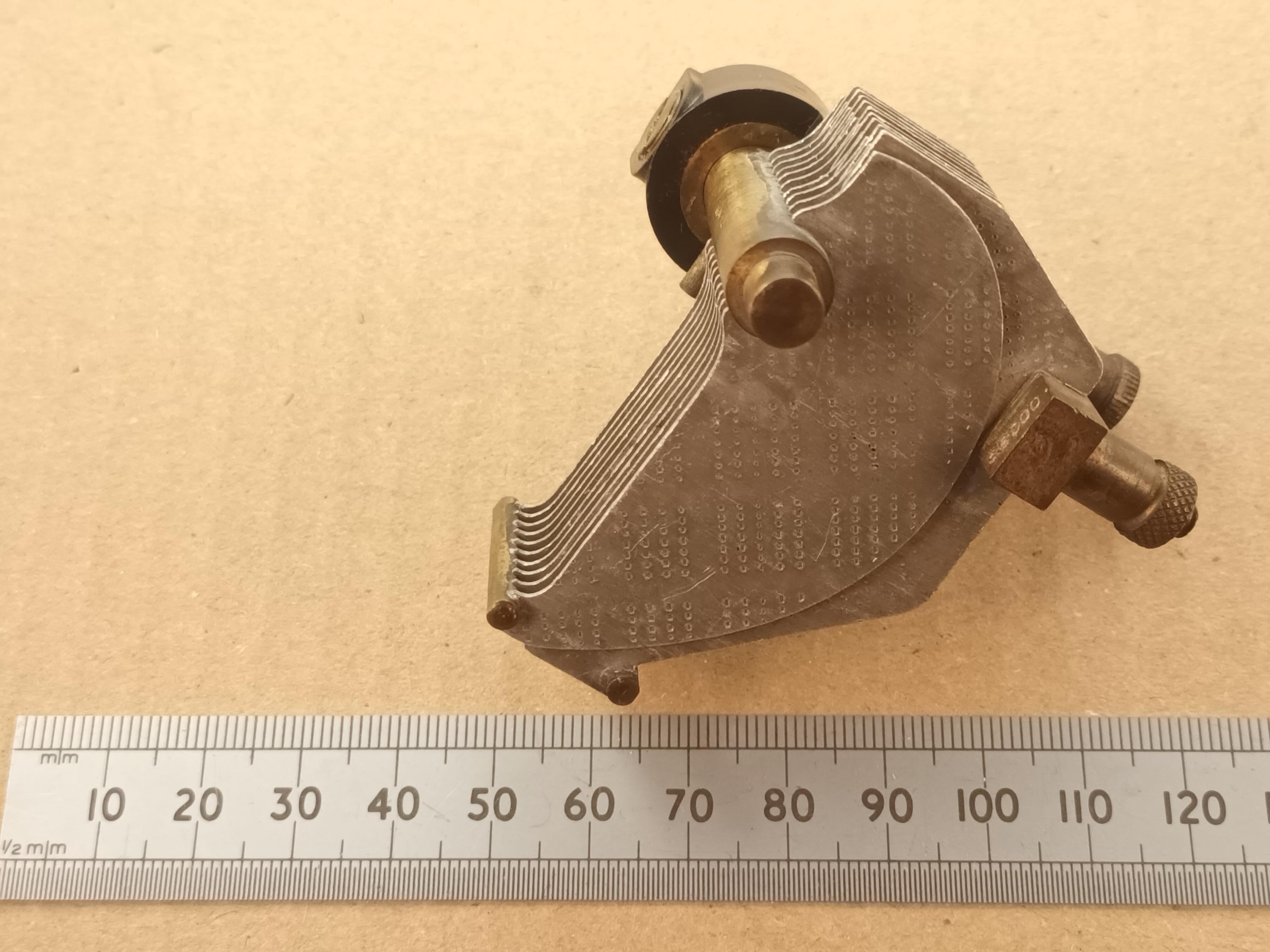 Variable Tuning Capacitor 30 to 380pF