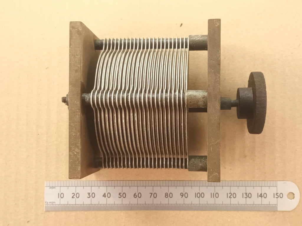 Variable Tuning Capacitor 60 to 1000pF