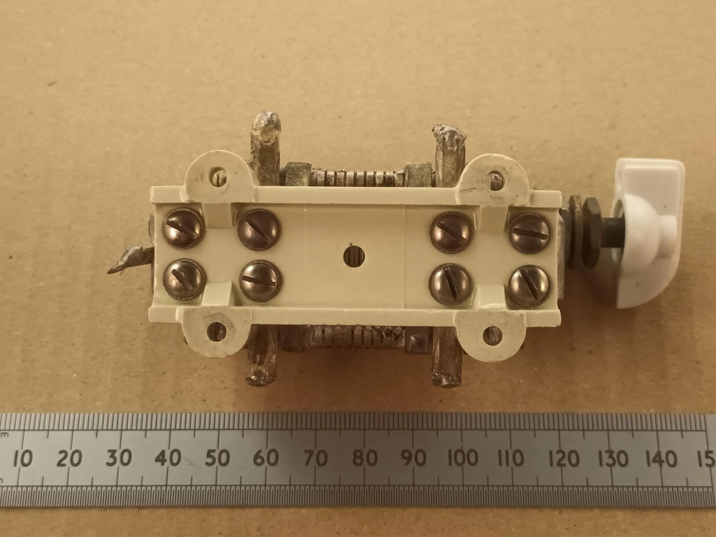 Variable Tuning Capacitor 15 to 360pF Air Spaced