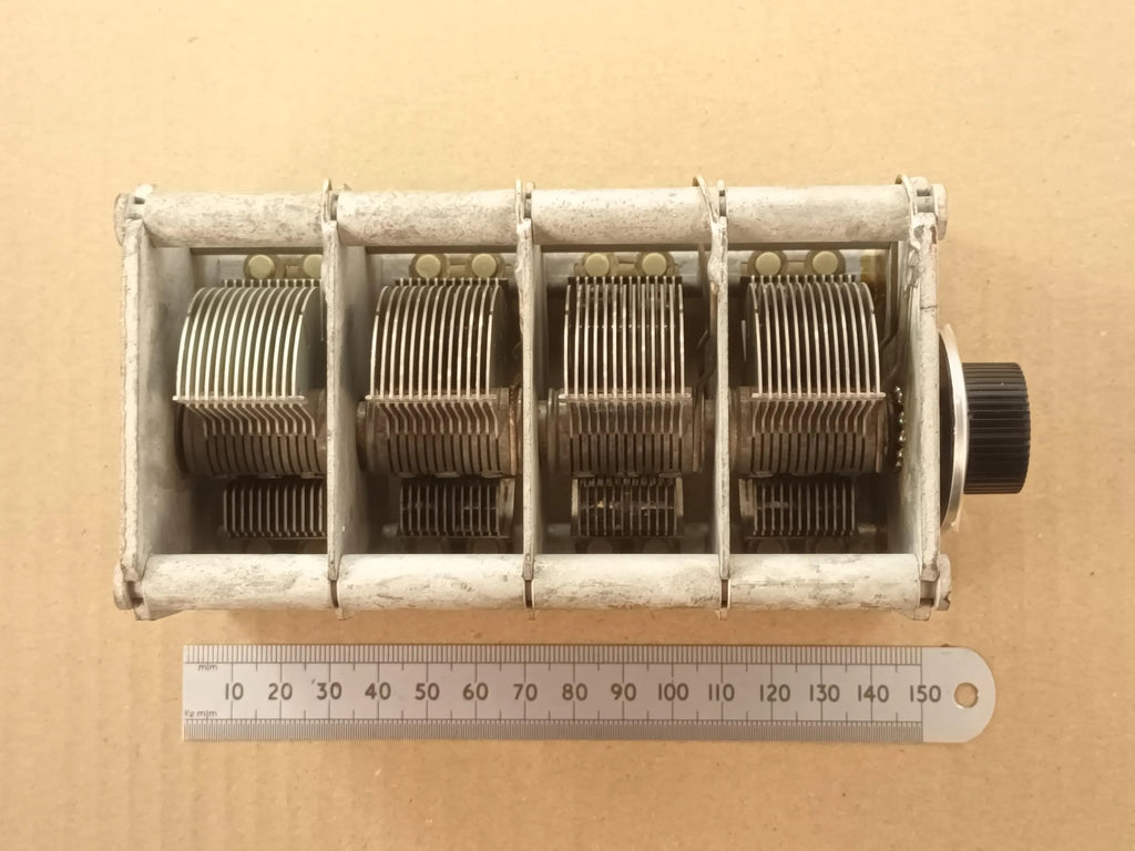 550pF X4 Variable Capacitor Four Gang Air Spaced